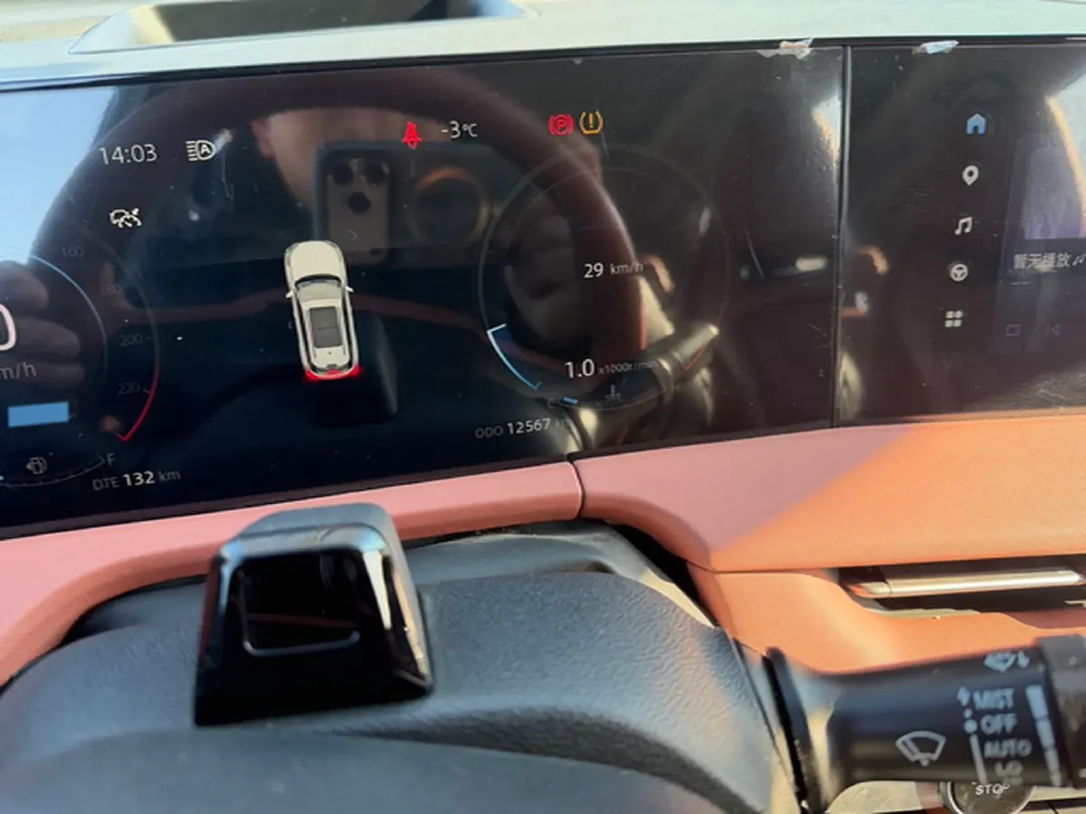 2023 ChangAn CS75 Plus 1.5T 188HP L4 8AT,autocango,china used car exporter,china ev exporter,chinese used car exporter,chinese used ev exporter