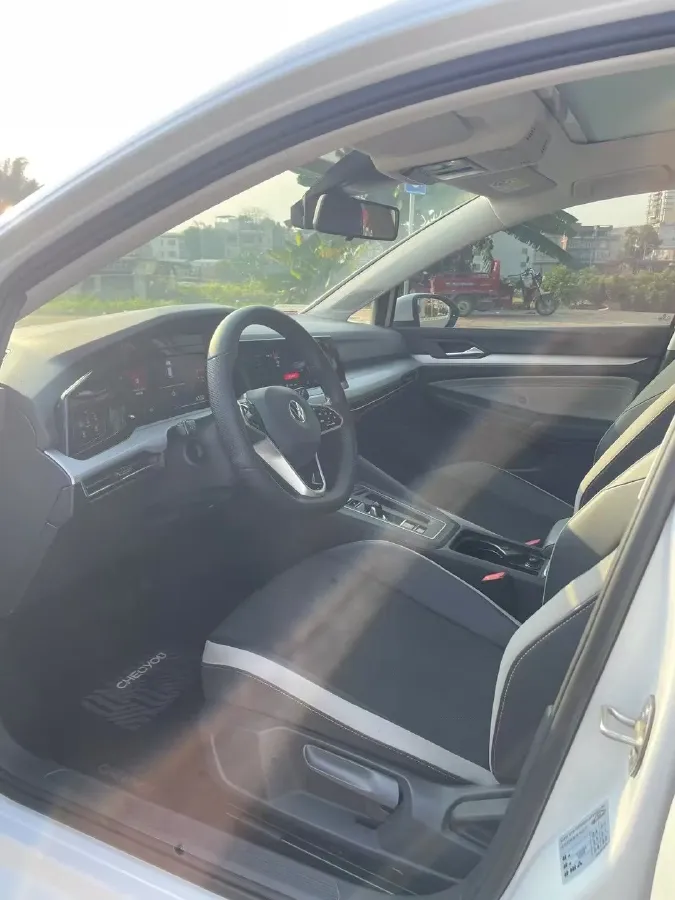 2021 Volkswagen Golf 1.4T 150HP L4 7DCT,autocango,china used car exporter,china ev exporter,chinese used car exporter,chinese used ev exporter
