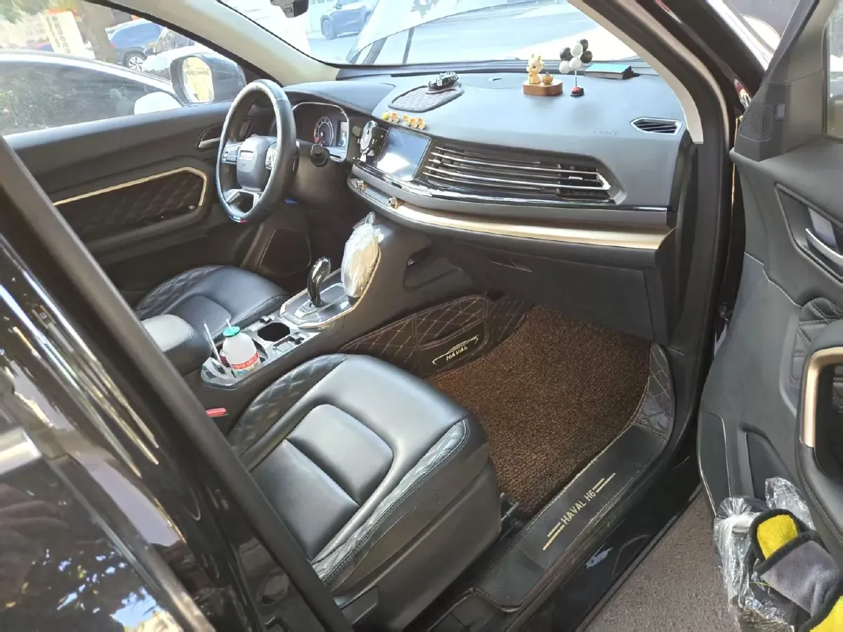 2021 Haval H6 1.5T 150HP L4 7DCT,autocango,china used car exporter,china ev exporter,chinese used car exporter,chinese used ev exporter