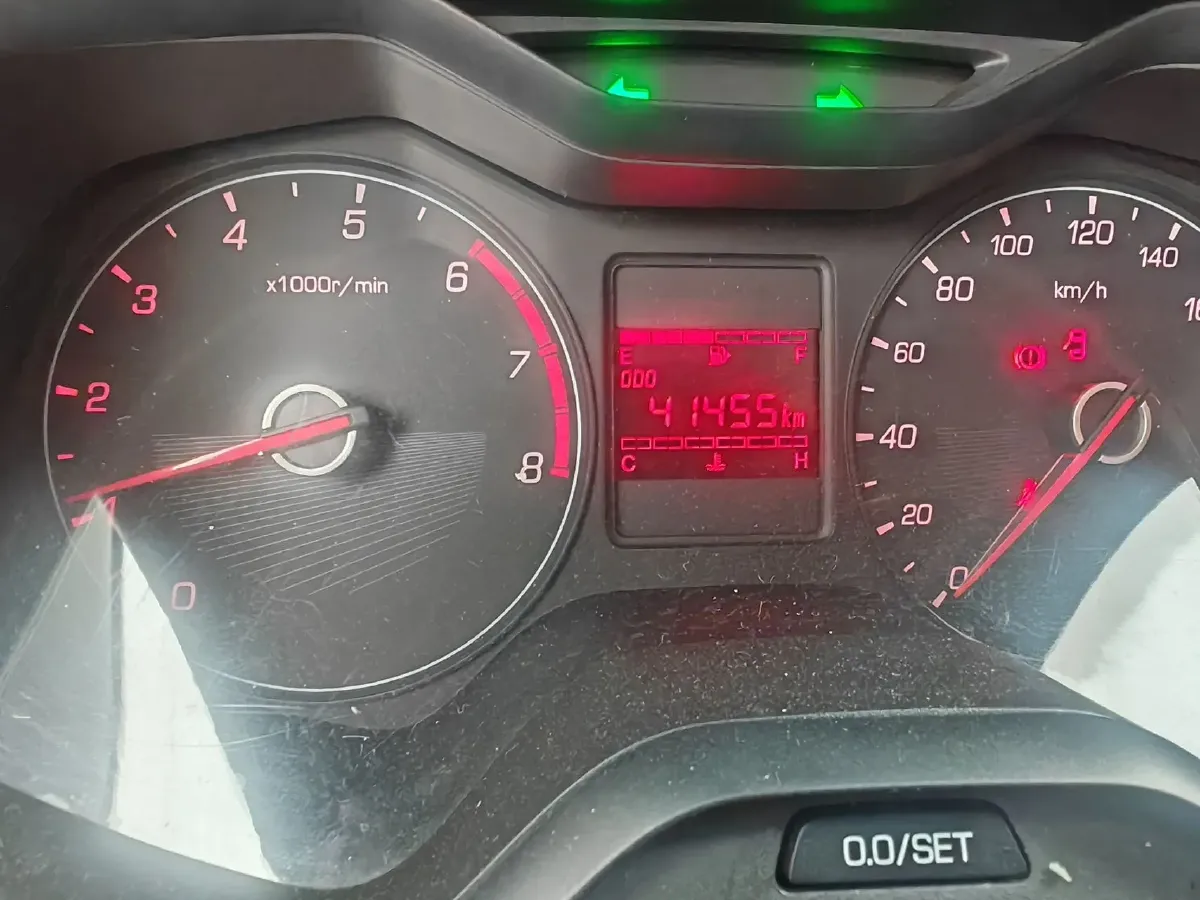 2016 BaoJun 310 1.2L 82HP L4 5MT,autocango,china used car exporter,china ev exporter,chinese used car exporter,chinese used ev exporter