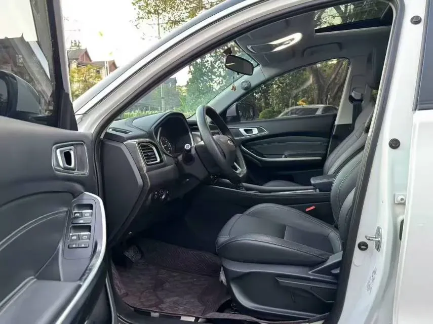 2019 Chery Tiggo 8 1.5T 156HP L4 6DCT,autocango,china used car exporter,china ev exporter,chinese used car exporter,chinese used ev exporter