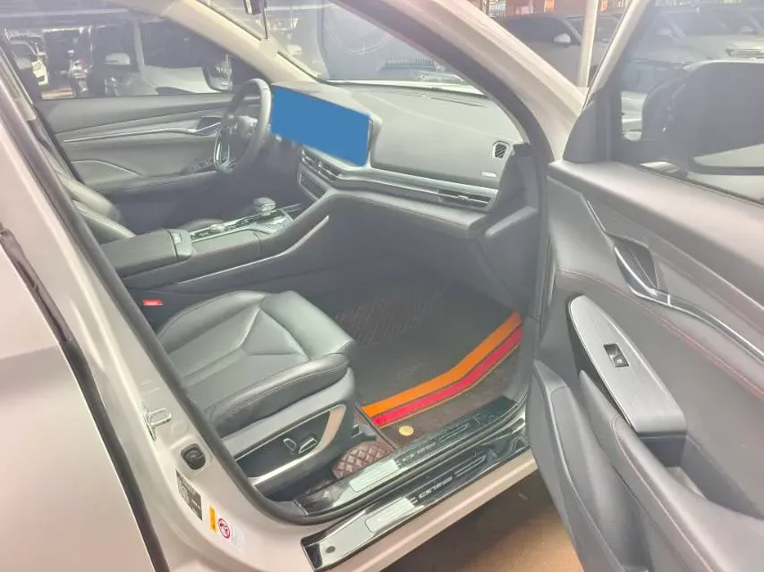 2022 ChangAn CS75 Plus 2.0T 233HP L4 8AT,autocango,china used car exporter,china ev exporter,chinese used car exporter,chinese used ev exporter