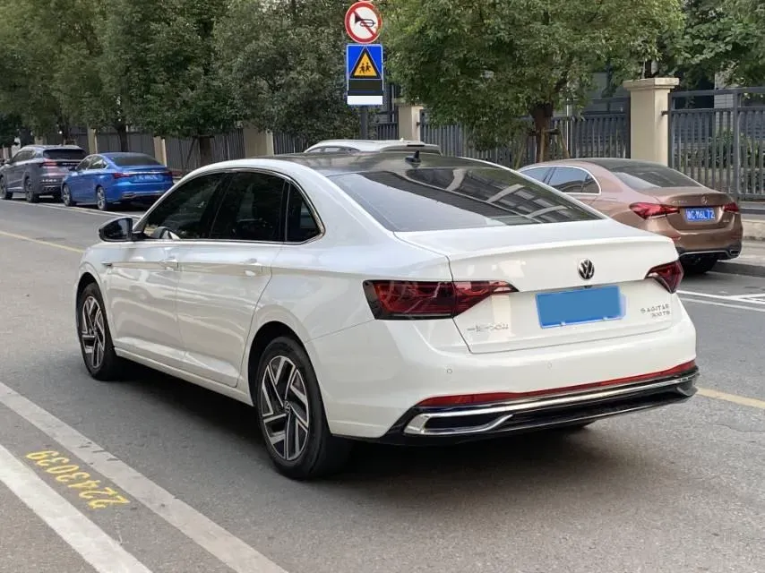 2023 Volkswagen Sagitar 1.5T 160HP L4 7DCT,autocango,china used car exporter,china ev exporter,chinese used car exporter,chinese used ev exporter
