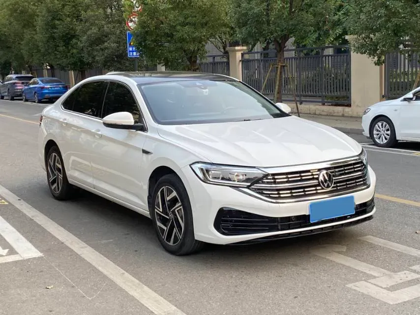2023 Volkswagen Sagitar 1.5T 160HP L4 7DCT,autocango,china used car exporter,china ev exporter,chinese used car exporter,chinese used ev exporter