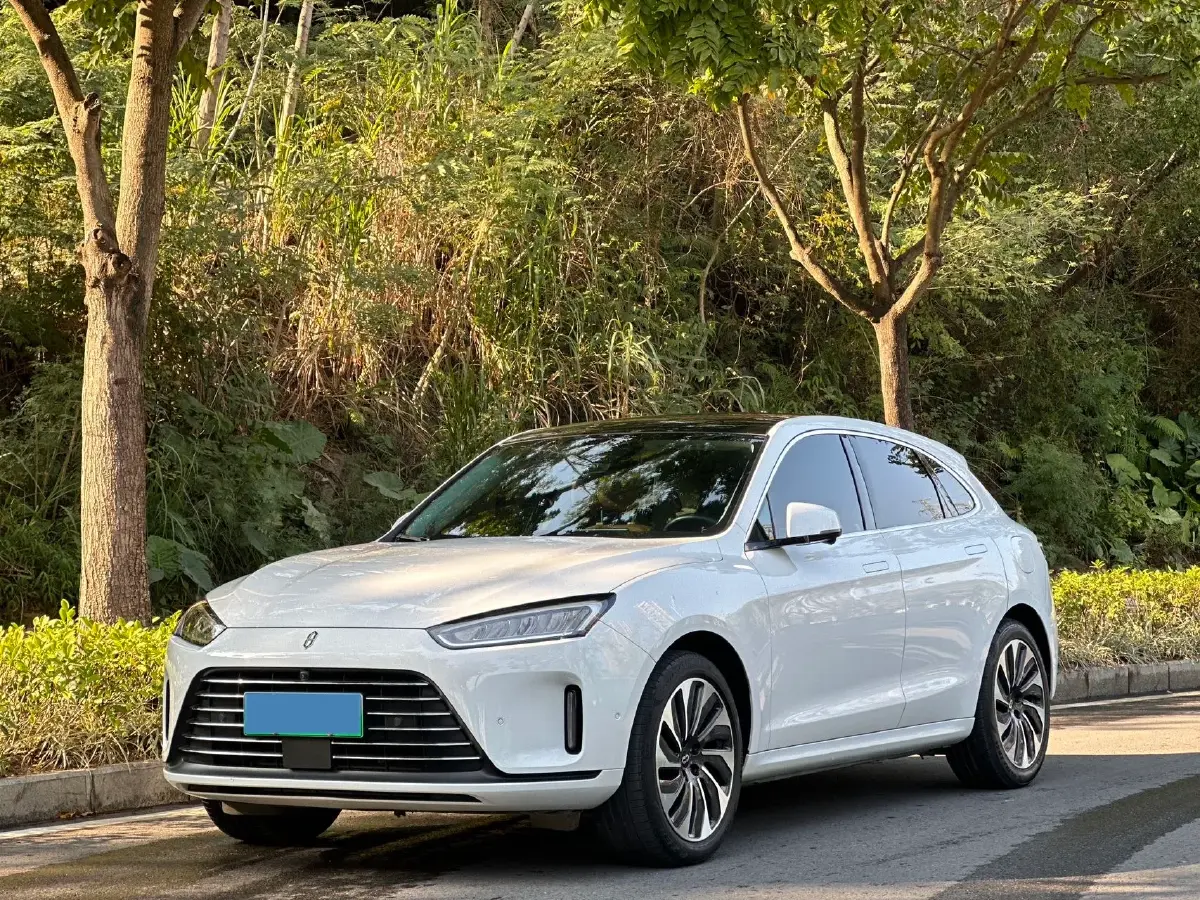 2022 Infiniti Q50L 2.0T 211HP L4 7AT