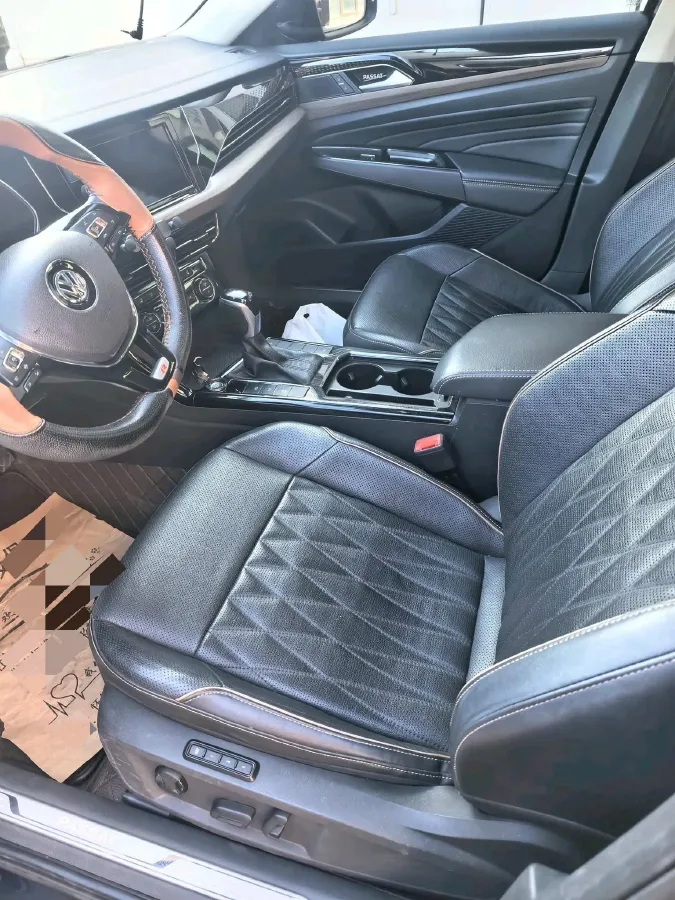 2019 Volvo V40 1.5T 152HP L4 6AT,autocango,china used car exporter,china ev exporter,chinese used car exporter,chinese used ev exporter