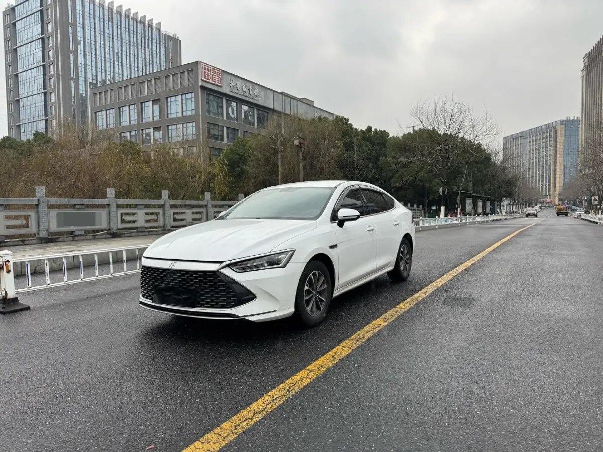 2025 BYD Qin Plus 1.5L 101HP L4 E-CVT PHEV 7.68KWH