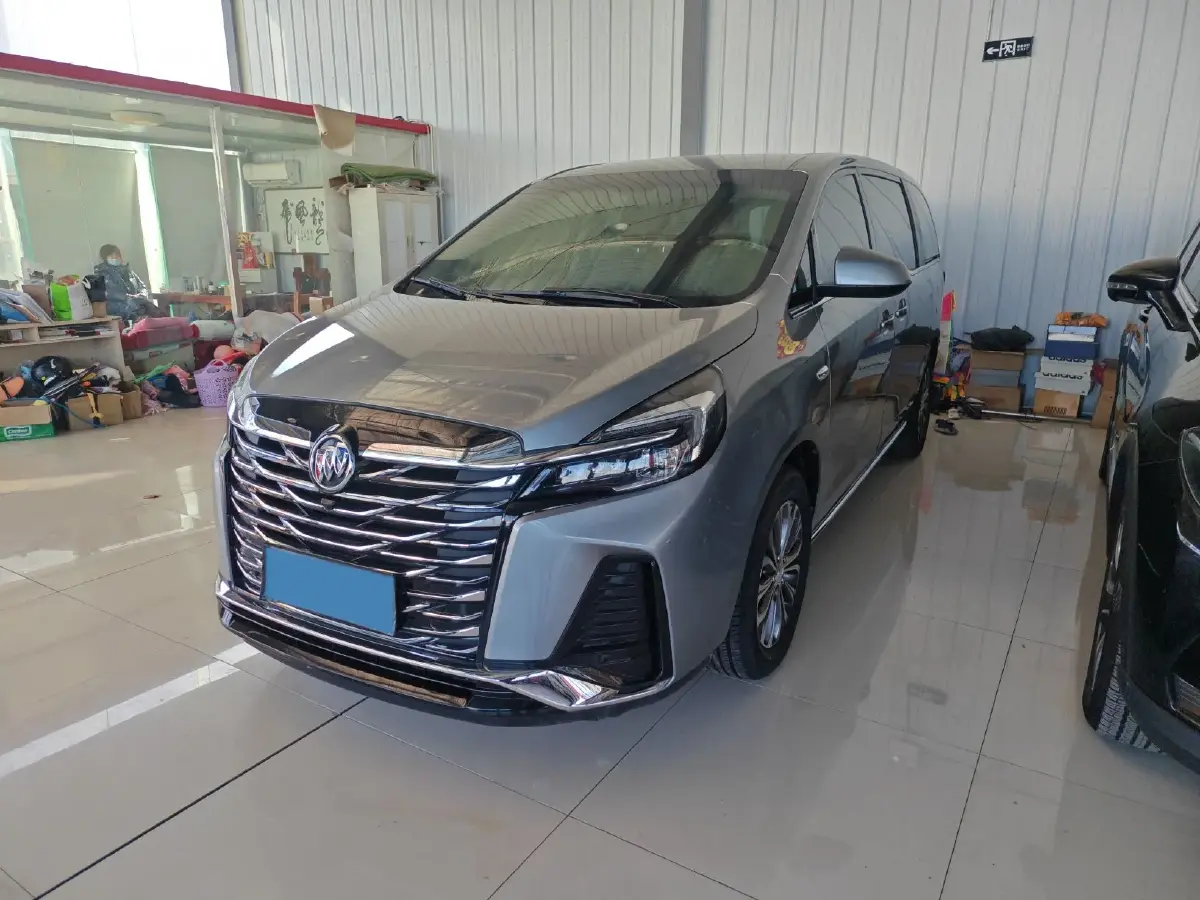 2023 Buick GL8 2.0T 237HP L4 9AT