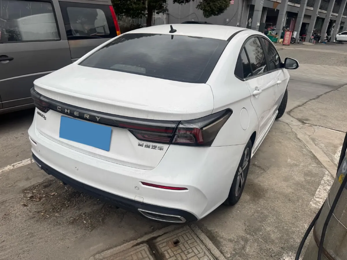 2021 Chery Arrizo 5 Plus 1.5L 116HP L4 5MT,autocango,china used car exporter,china ev exporter,chinese used car exporter,chinese used ev exporter