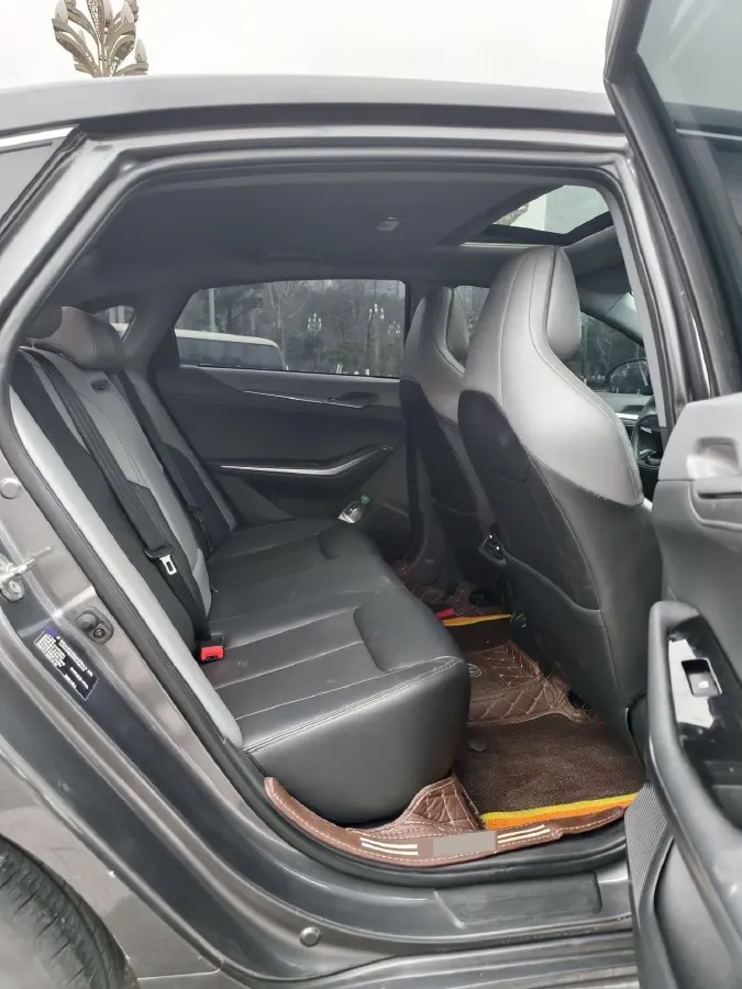 2023 ChangAn Raeton Plus 1.5T 188HP L4 7DCT,autocango,china used car exporter,china ev exporter,chinese used car exporter,chinese used ev exporter