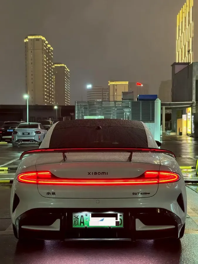 2025 MI SU7 Ultra BEV 93.7KWH,autocango,china used car exporter,china ev exporter,chinese used car exporter,chinese used ev exporter