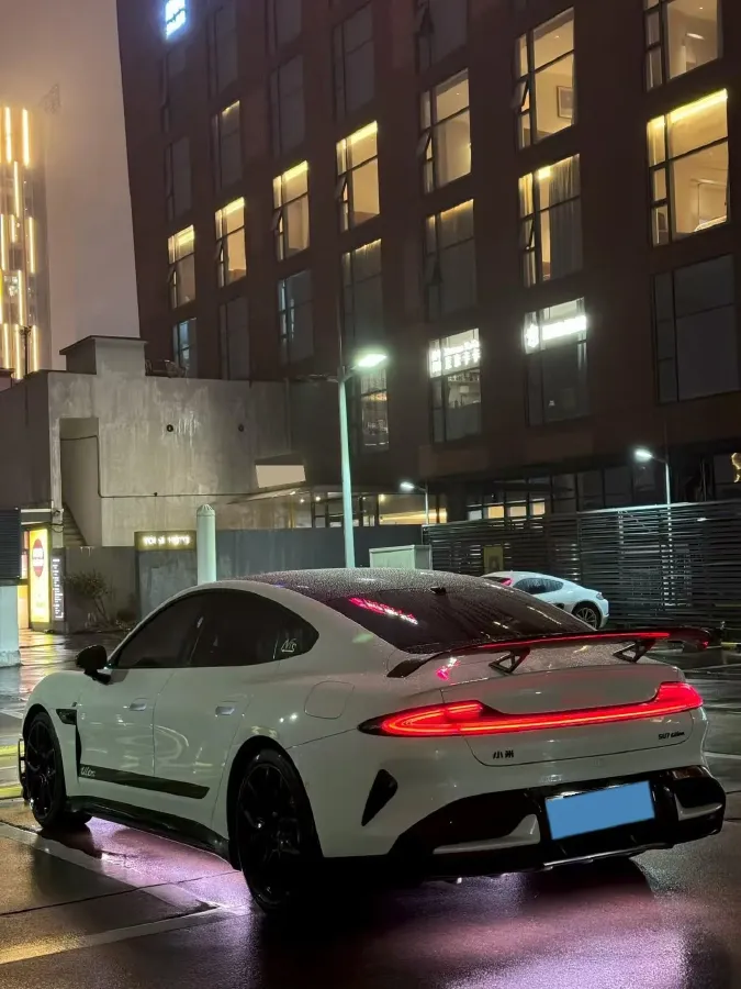 2025 MI SU7 Ultra BEV 93.7KWH,autocango,china used car exporter,china ev exporter,chinese used car exporter,chinese used ev exporter