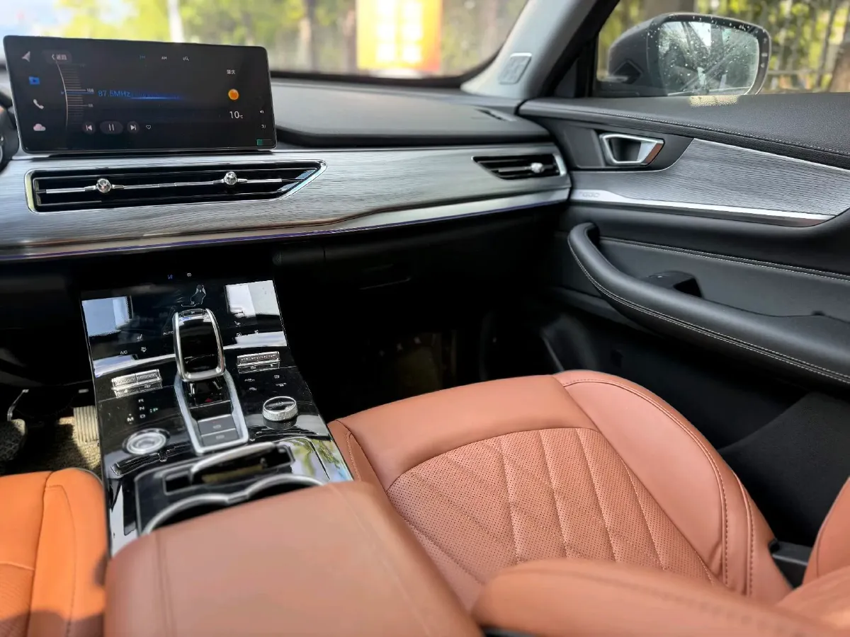 2021 Chery Tiggo 8 2.0T 254HP L4 7DCT,autocango,china used car exporter,china ev exporter,chinese used car exporter,chinese used ev exporter