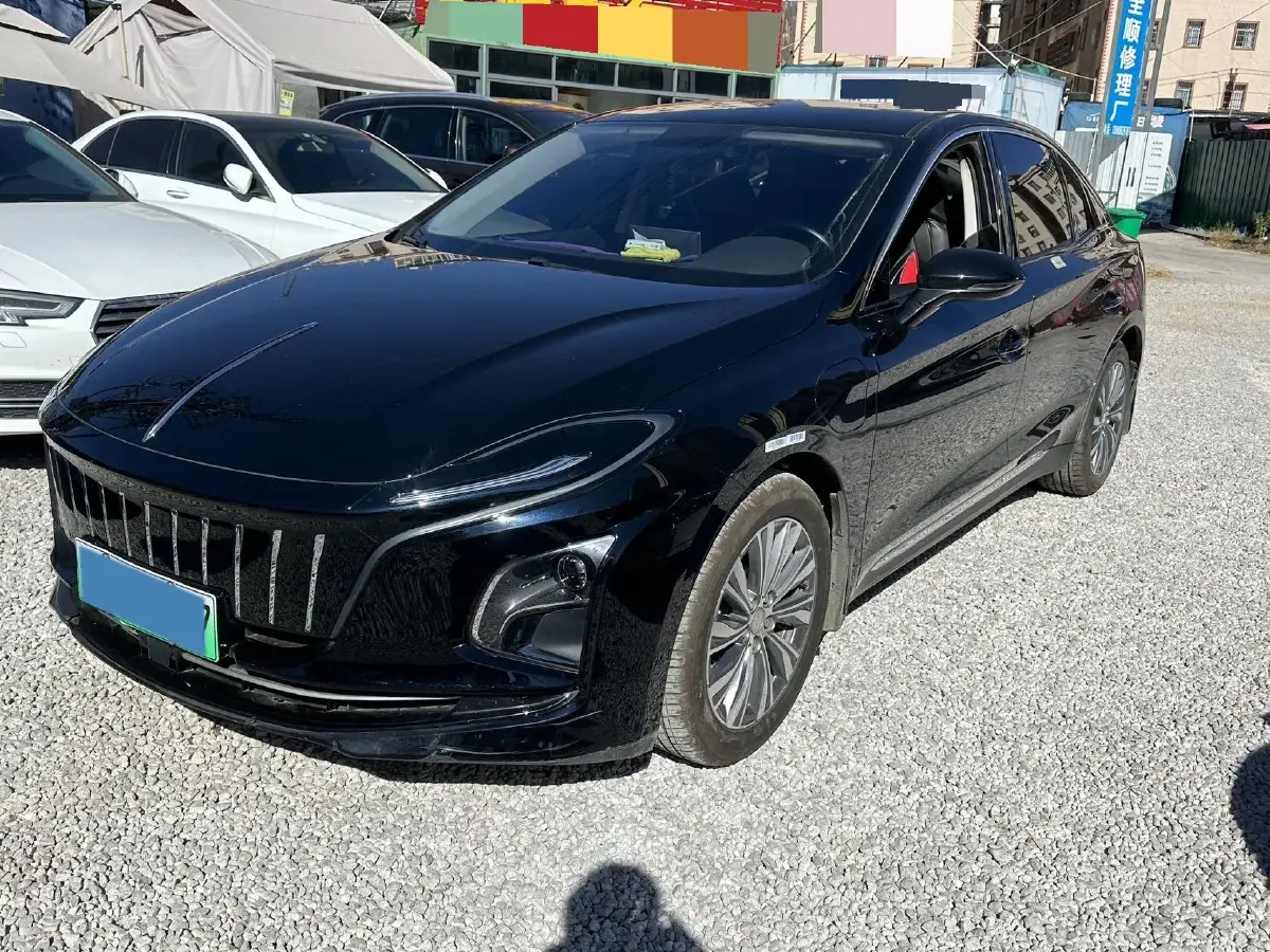 2024 HongQi E-QM5 BEV 60KWH