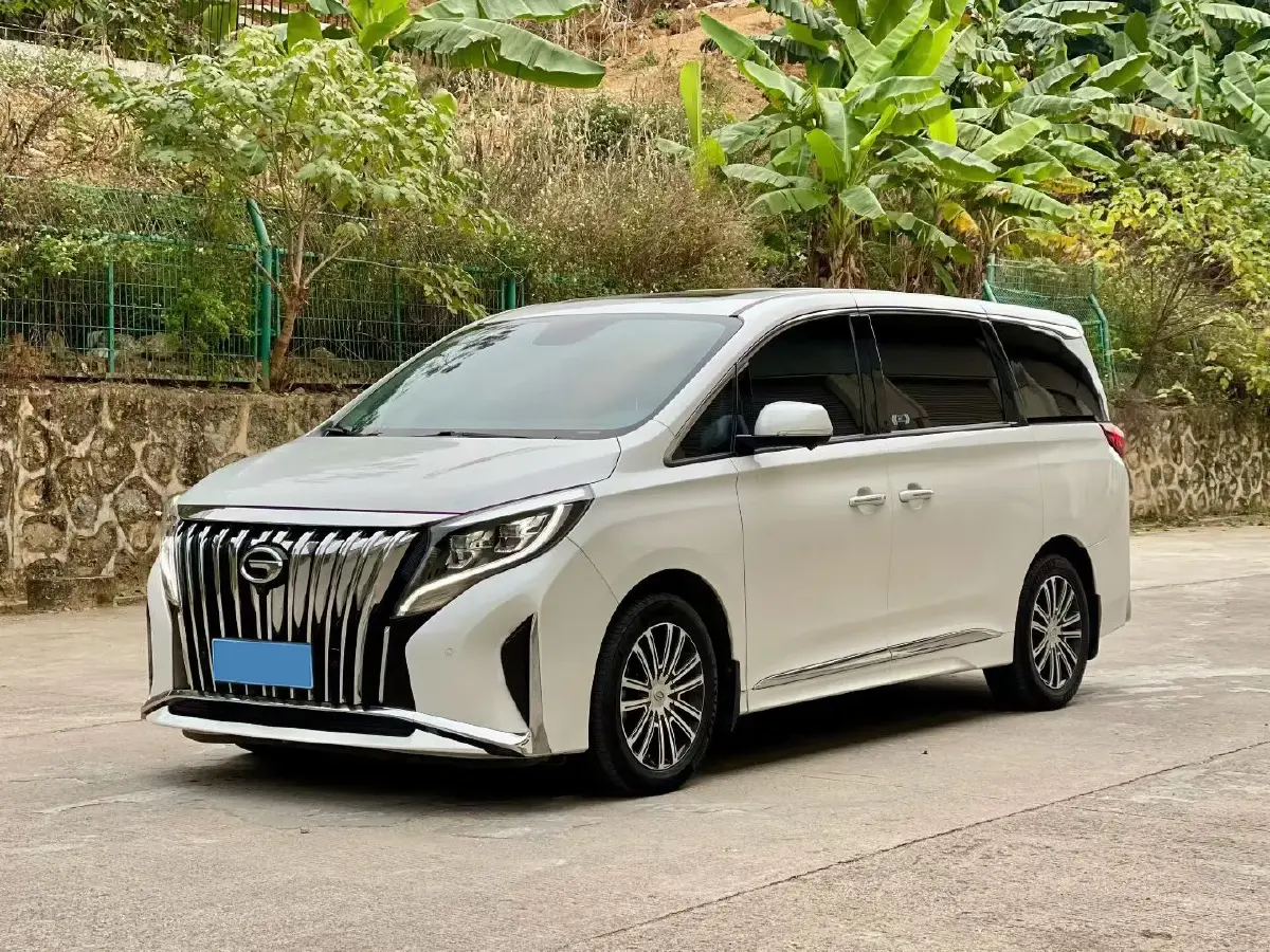 2023 GAC Trumpchi M8 2.0T 252HP L4 8AT