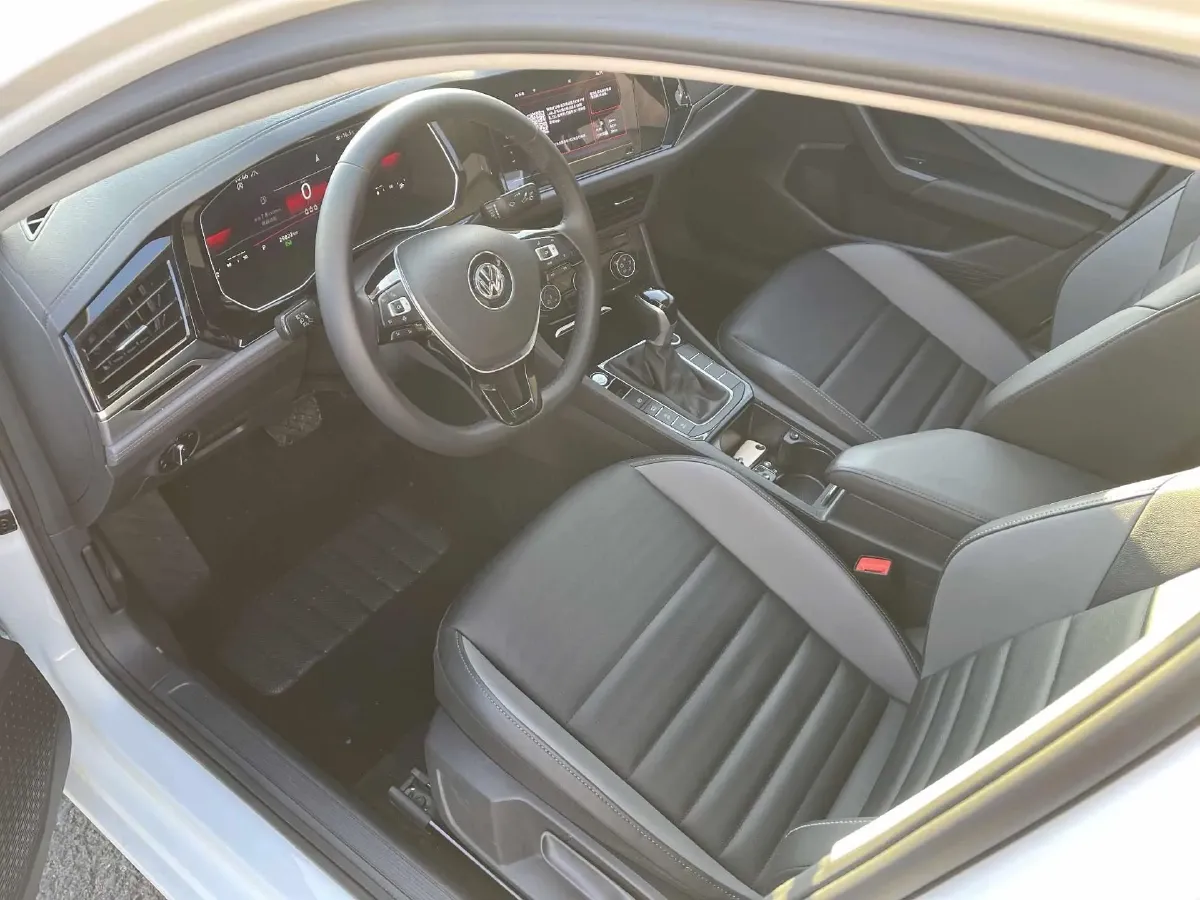 2021 Volkswagen Sagitar 1.2T 116HP L4 7DCT,autocango,china used car exporter,china ev exporter,chinese used car exporter,chinese used ev exporter