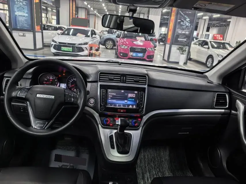 2019 Haval M6 1.5T 150HP L4 7DCT,autocango,china used car exporter,china ev exporter,chinese used car exporter,chinese used ev exporter