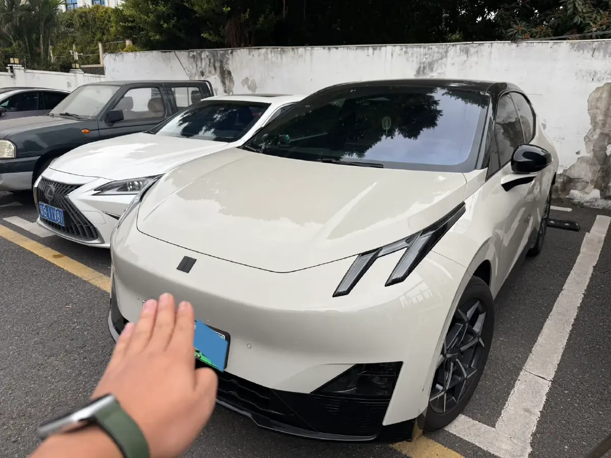 2025 Jetour Freeman 1.5T 184HP L4 7DCT