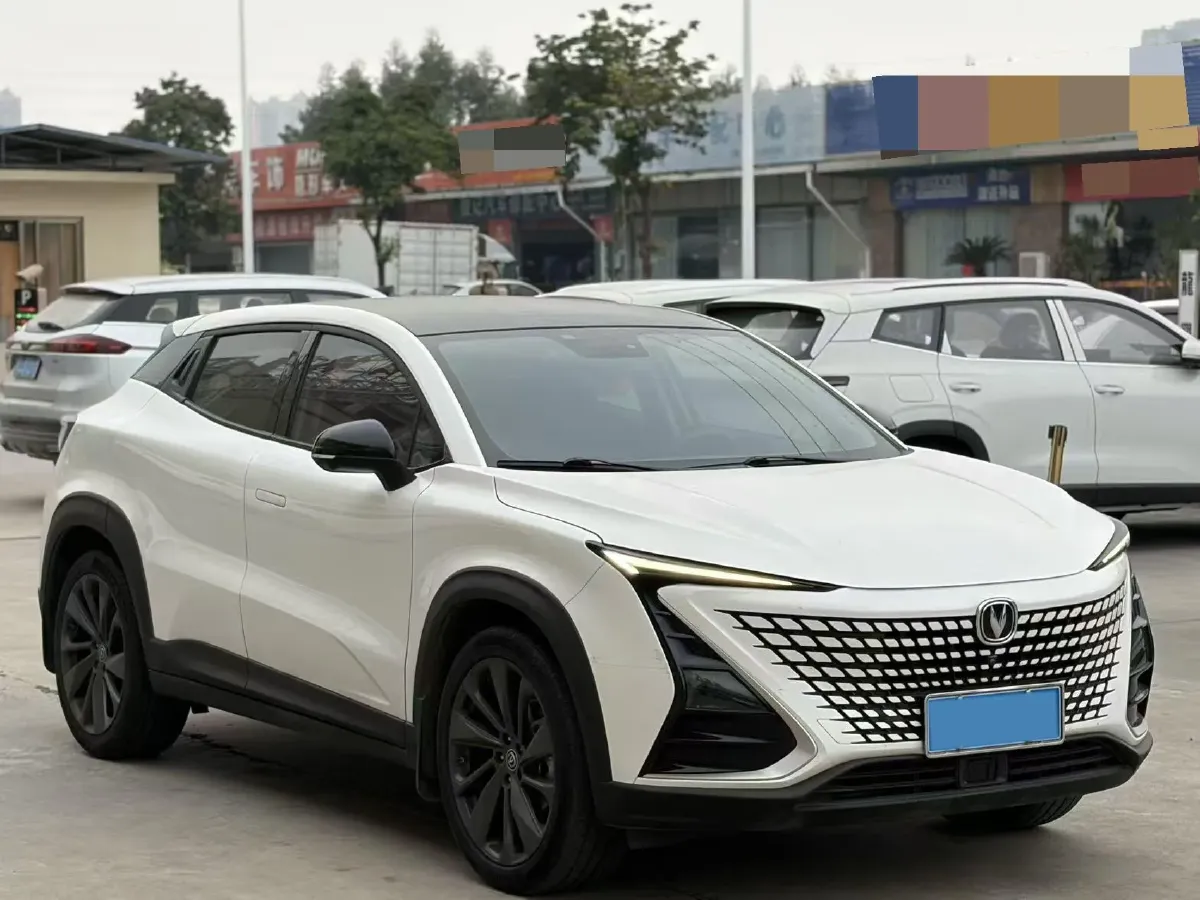 2020 ChangAn UNI-T 1.5T 180HP L4 7DCT,autocango,china used car exporter,china ev exporter,chinese used car exporter,chinese used ev exporter