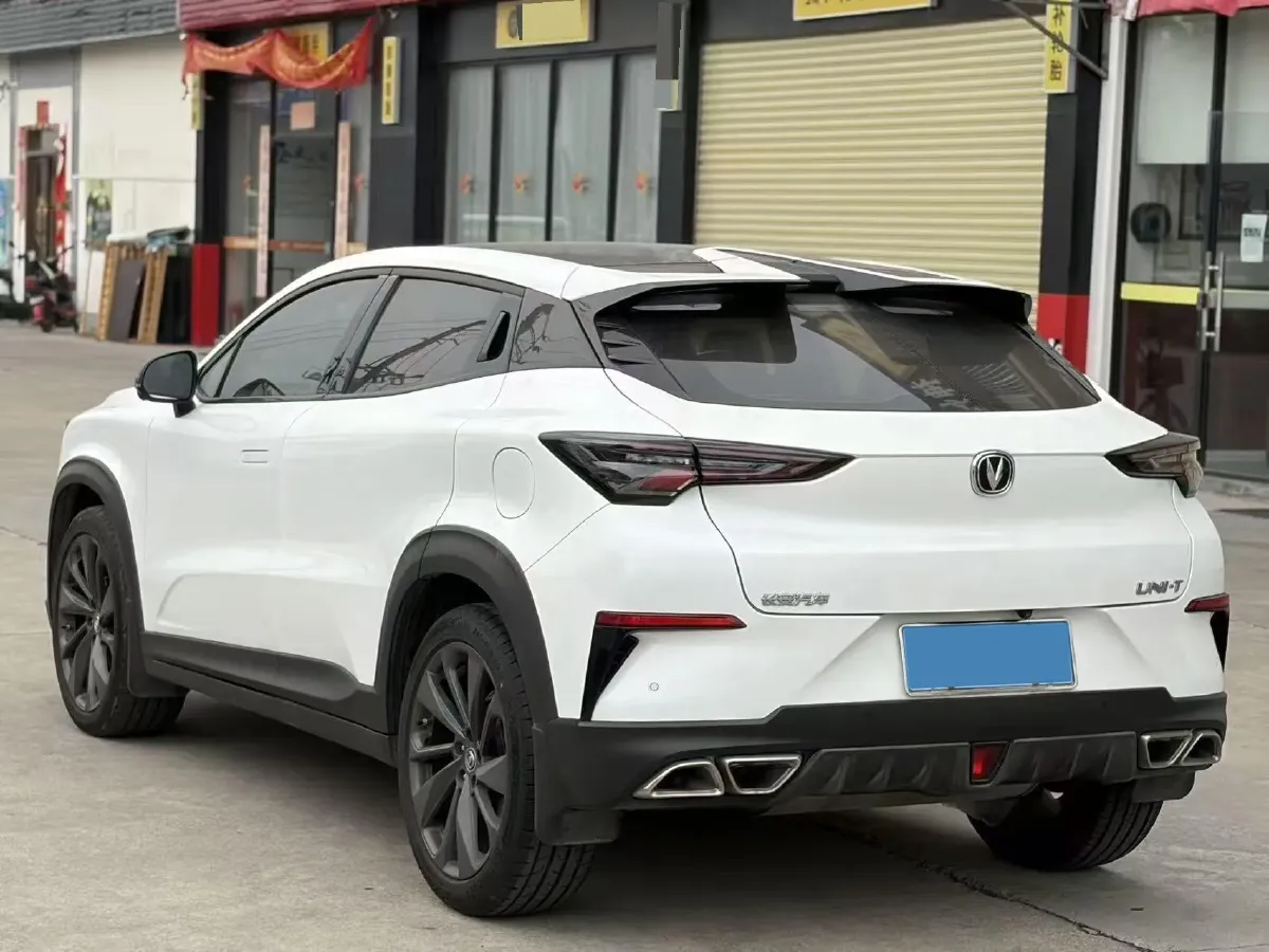 2020 ChangAn UNI-T 1.5T 180HP L4 7DCT,autocango,china used car exporter,china ev exporter,chinese used car exporter,chinese used ev exporter
