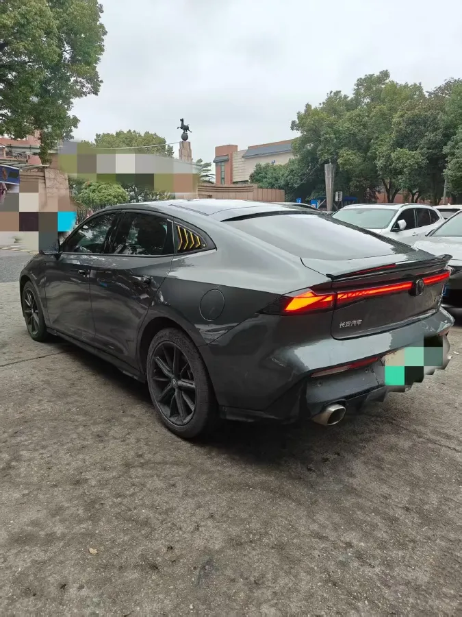 2023 ChangAn UNI-V iDD 1.5T 170HP L4 6TCT PHEV 18.4KWH,autocango,china used car exporter,china ev exporter,chinese used car exporter,chinese used ev exporter