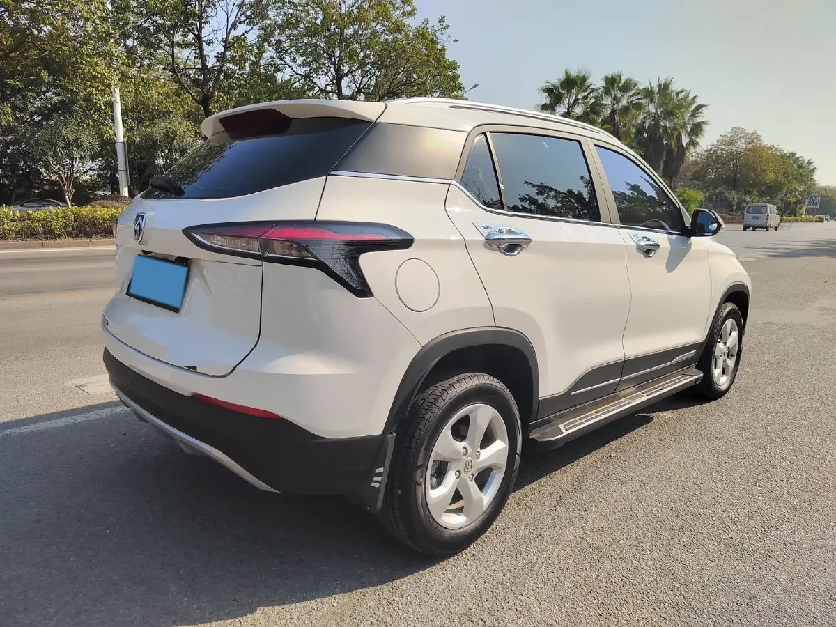 2019 Yema BoJun 1.5L 112HP L4 5MT,autocango,china used car exporter,china ev exporter,chinese used car exporter,chinese used ev exporter