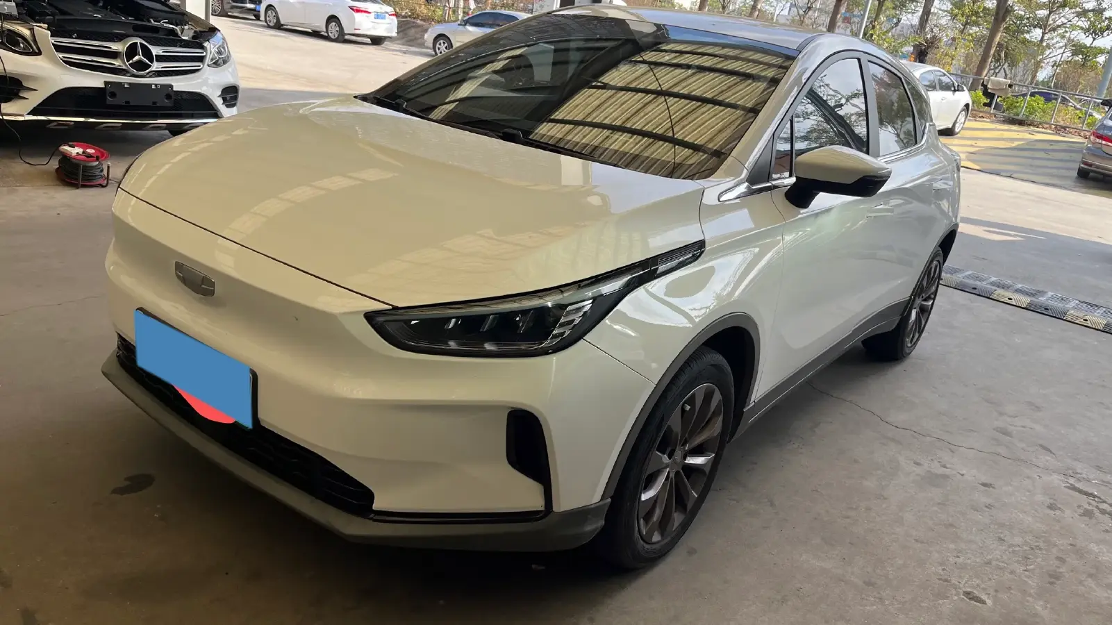 2022 Geometry C BEV 53KWH