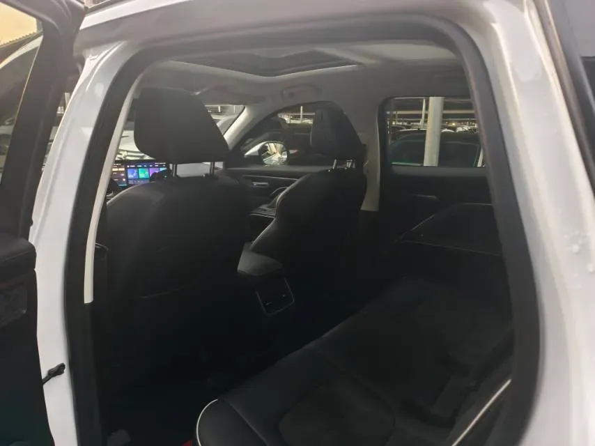 2021 Haval H6 1.5T 169HP L4 7DCT,autocango,china used car exporter,china ev exporter,chinese used car exporter,chinese used ev exporter