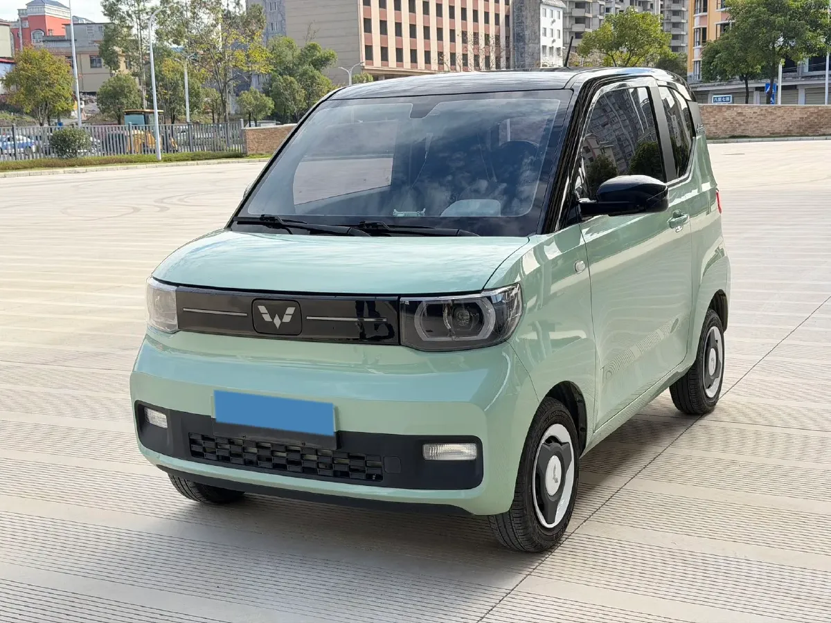 2022 WuLing HongGuang MINI EV BEV 9KWH,autocango,china used car exporter,china ev exporter,chinese used car exporter,chinese used ev exporter