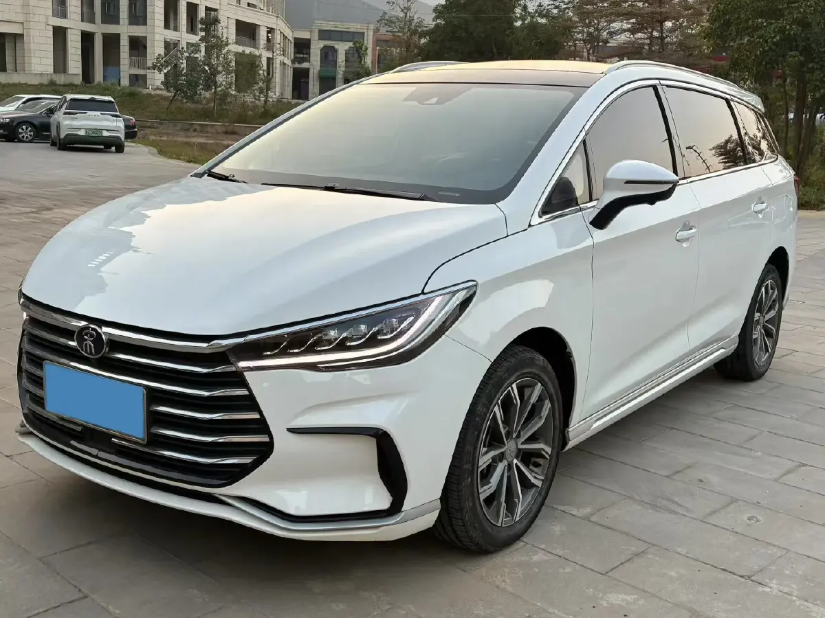 2021 BYD Song MAX 1.5T 160HP L4 6DCT