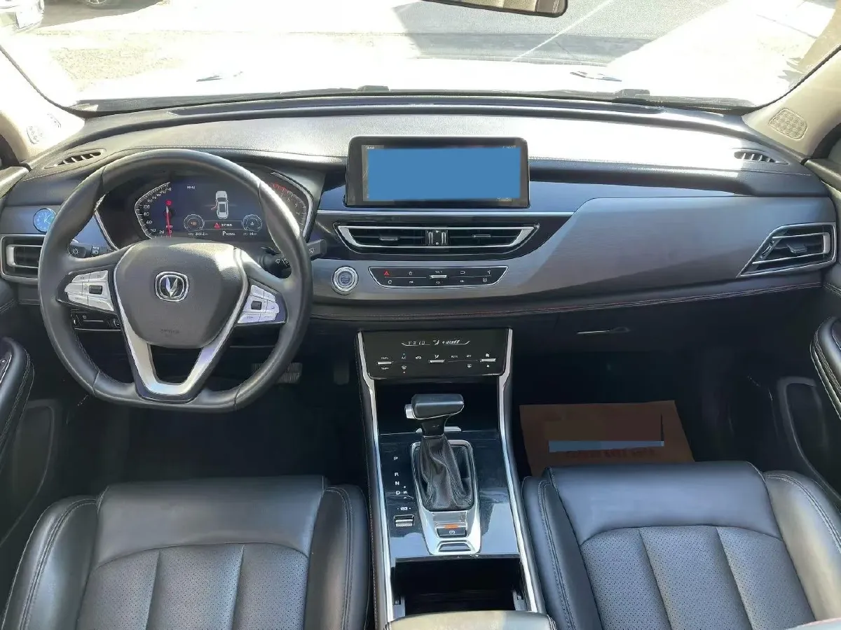 2020 ChangAn CS75 1.5T 178HP L4 7DCT,autocango,china used car exporter,china ev exporter,chinese used car exporter,chinese used ev exporter