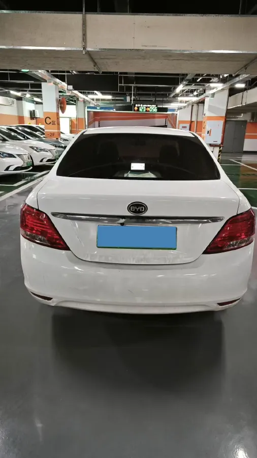 2018 BYD e5 BEV 60.48KWH,autocango,china used car exporter,china ev exporter,chinese used car exporter,chinese used ev exporter