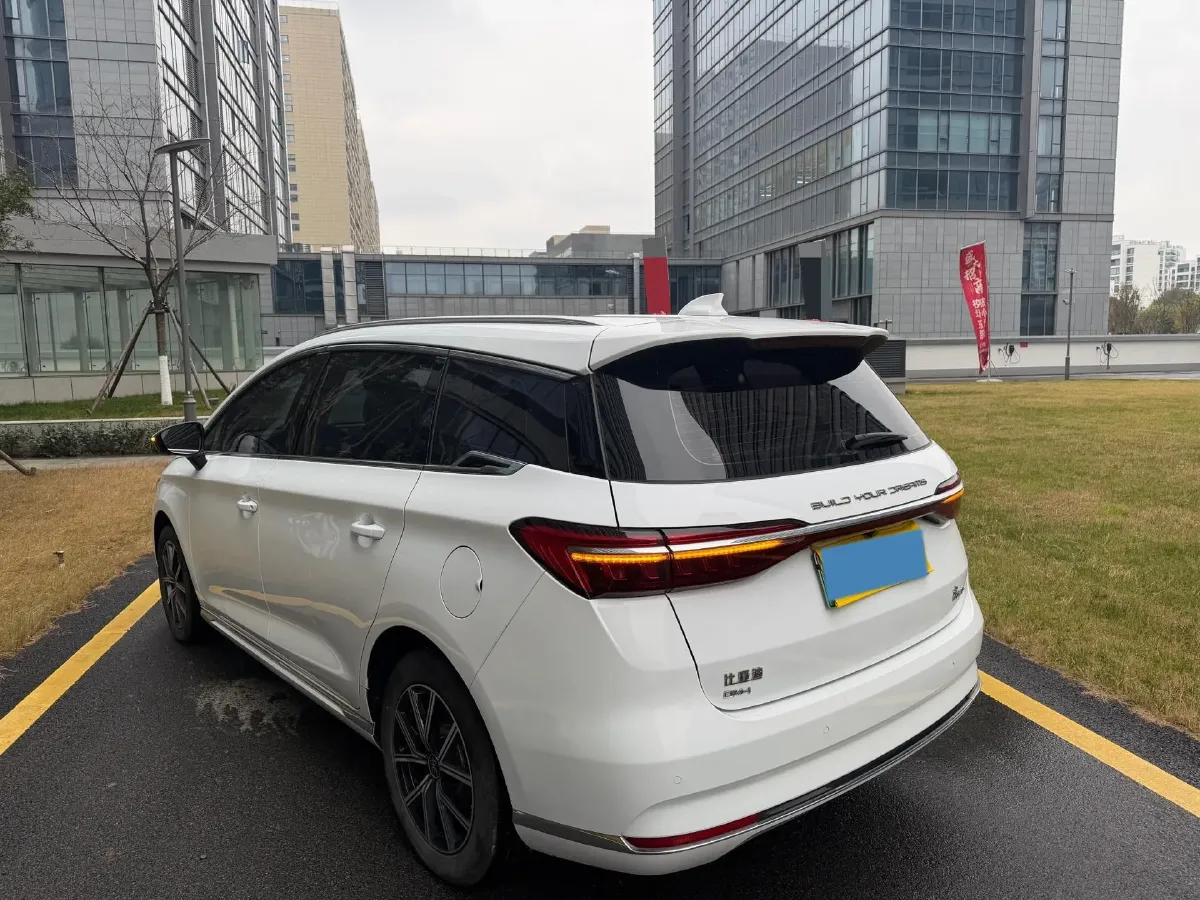 2022 Exceed LXC-DM 1.5T 156HP L4 3DHT PHEV 19.27KWH,autocango,china used car exporter,china ev exporter,chinese used car exporter,chinese used ev exporter