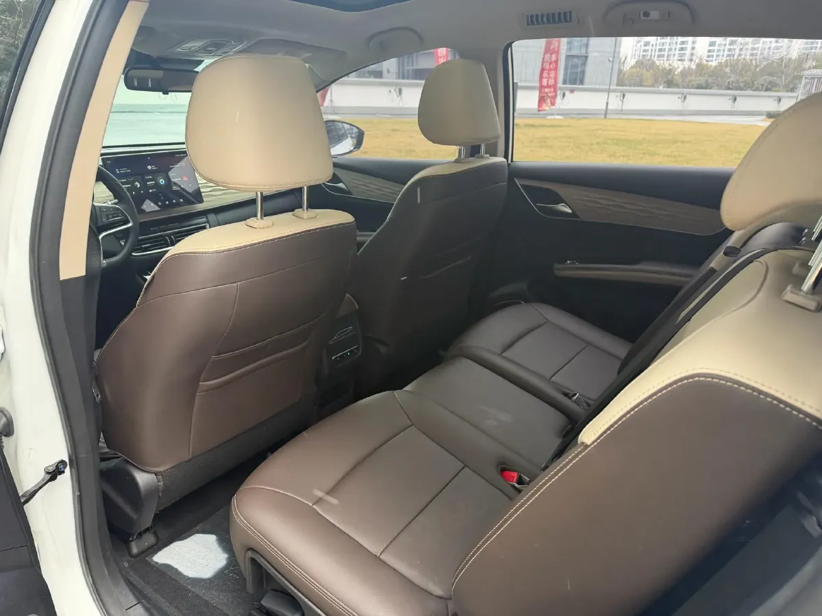 2022 Exceed LXC-DM 1.5T 156HP L4 3DHT PHEV 19.27KWH,autocango,china used car exporter,china ev exporter,chinese used car exporter,chinese used ev exporter