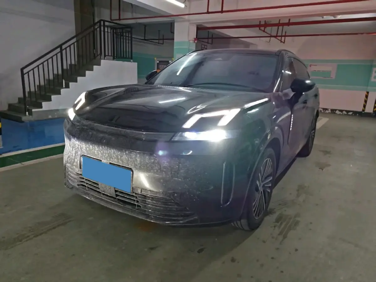 2023 LYNK&CO 08 EM-P 1.5T 163HP L4 3DHT PHEV 39.8KWH