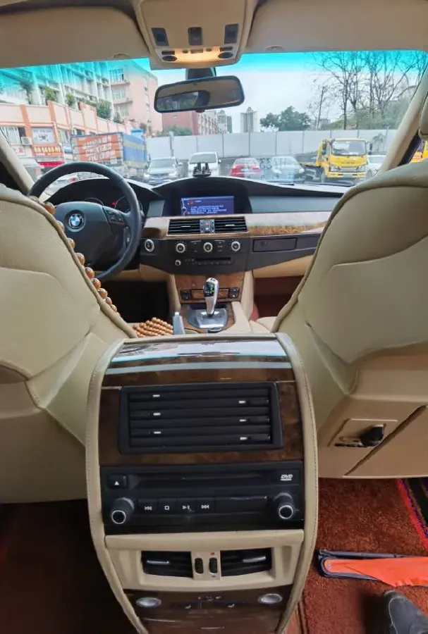 2010 BMW 5 Series 2.5L 218HP L6 6AT,autocango,china used car exporter,china ev exporter,chinese used car exporter,chinese used ev exporter