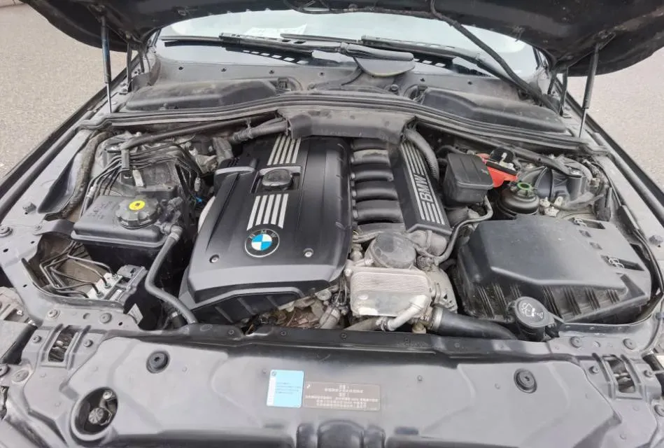 2010 BMW 5 Series 2.5L 218HP L6 6AT,autocango,china used car exporter,china ev exporter,chinese used car exporter,chinese used ev exporter