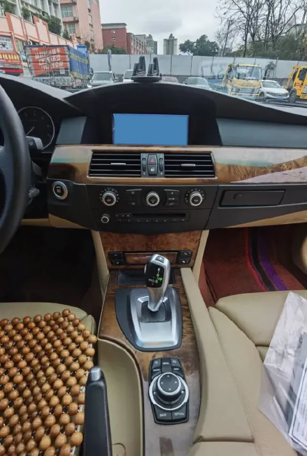 2010 BMW 5 Series 2.5L 218HP L6 6AT,autocango,china used car exporter,china ev exporter,chinese used car exporter,chinese used ev exporter