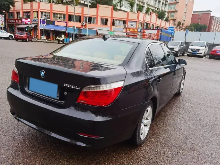 2010 BMW 5 Series 2.5L 218HP L6 6AT,autocango,china used car exporter,china ev exporter,chinese used car exporter,chinese used ev exporter
