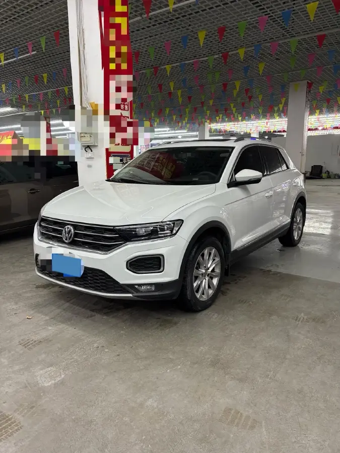 2019 Volkswagen T-Roc 1.4T 131HP L4 7DCT