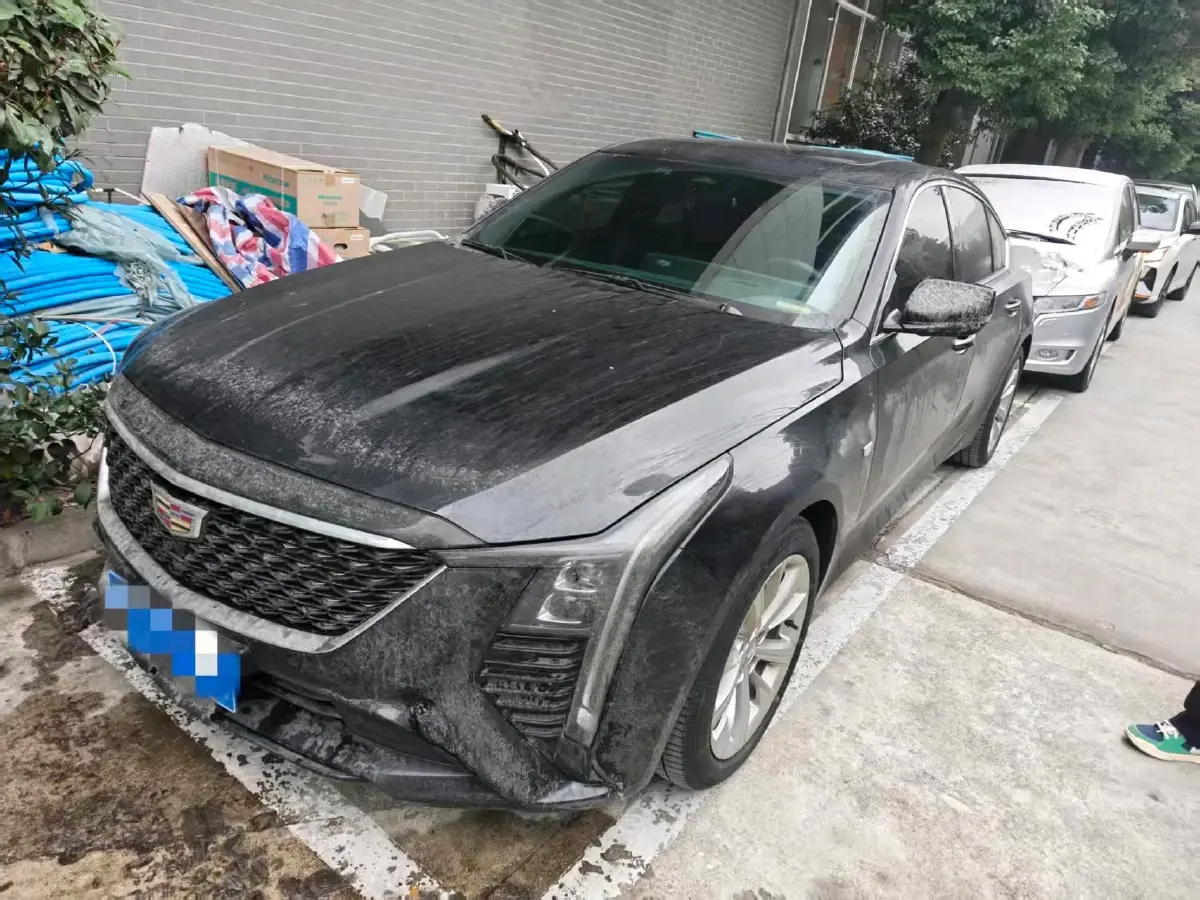 2024 Cadillac CT5 2.0T 237HP L4 10AT