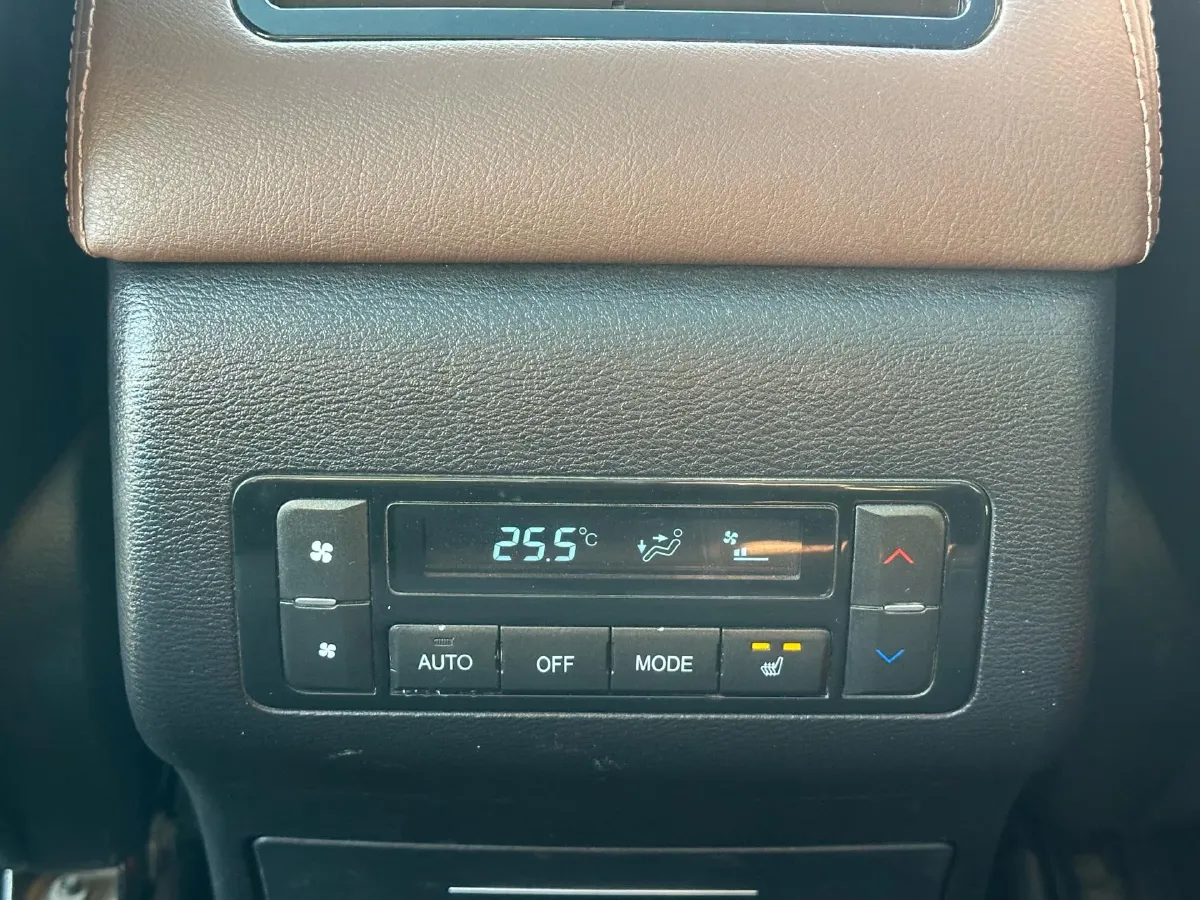 2017 Haval H9 2.0T 252HP L4 8AT,autocango,china used car exporter,china ev exporter,chinese used car exporter,chinese used ev exporter