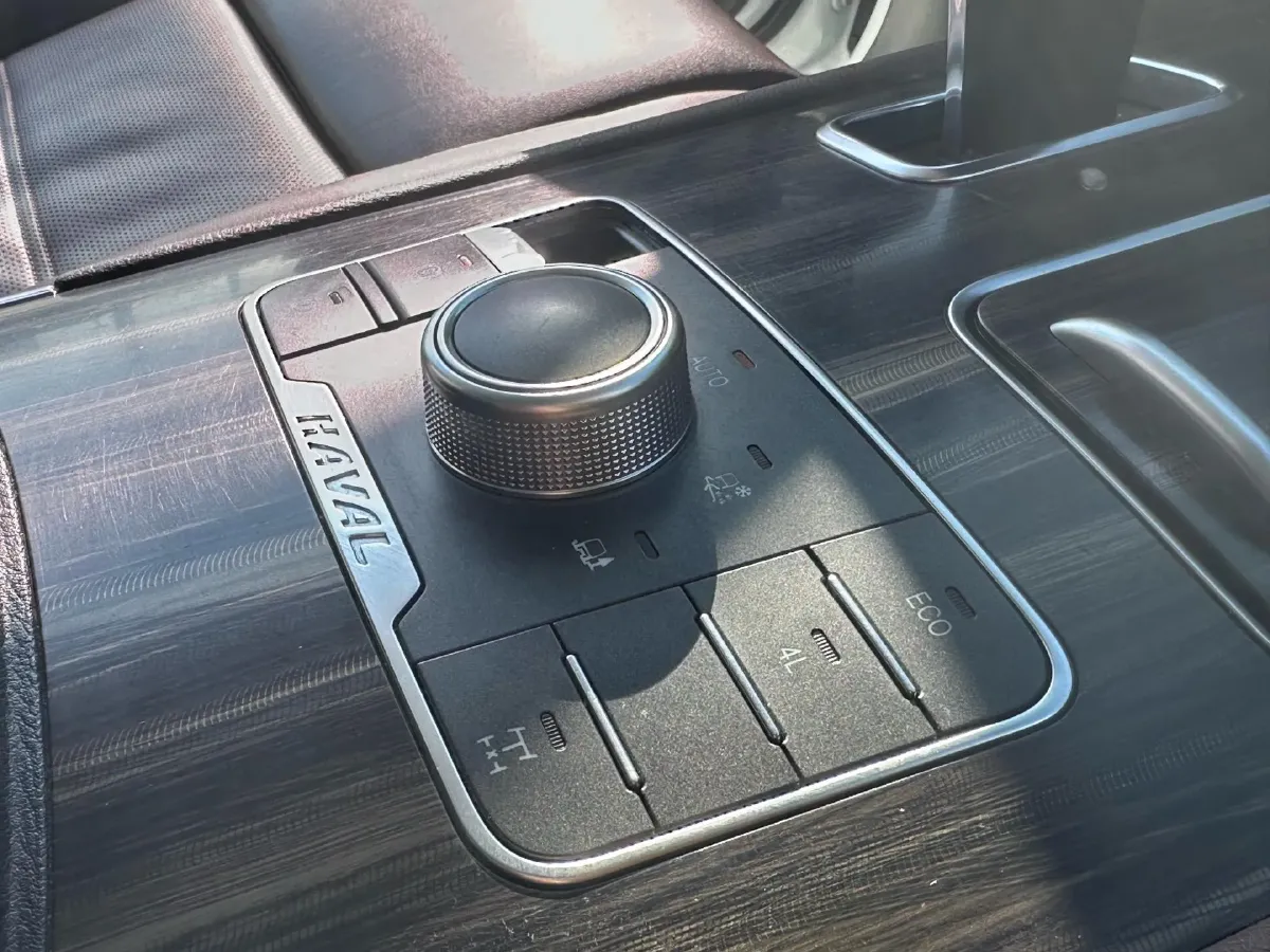 2017 Haval H9 2.0T 252HP L4 8AT,autocango,china used car exporter,china ev exporter,chinese used car exporter,chinese used ev exporter