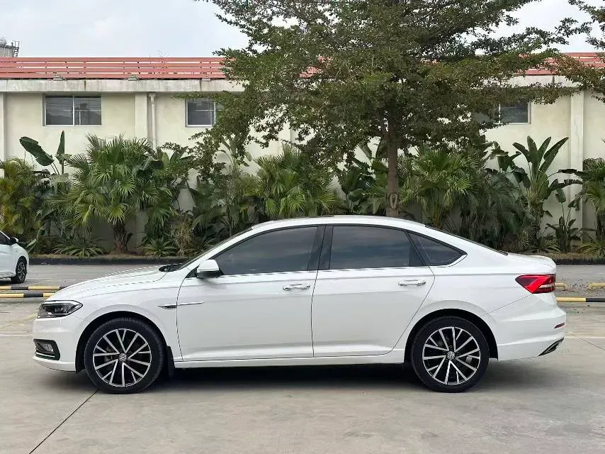 2019 Buick Verano 1.5T 169HP L4 7DCT,autocango,china used car exporter,china ev exporter,chinese used car exporter,chinese used ev exporter