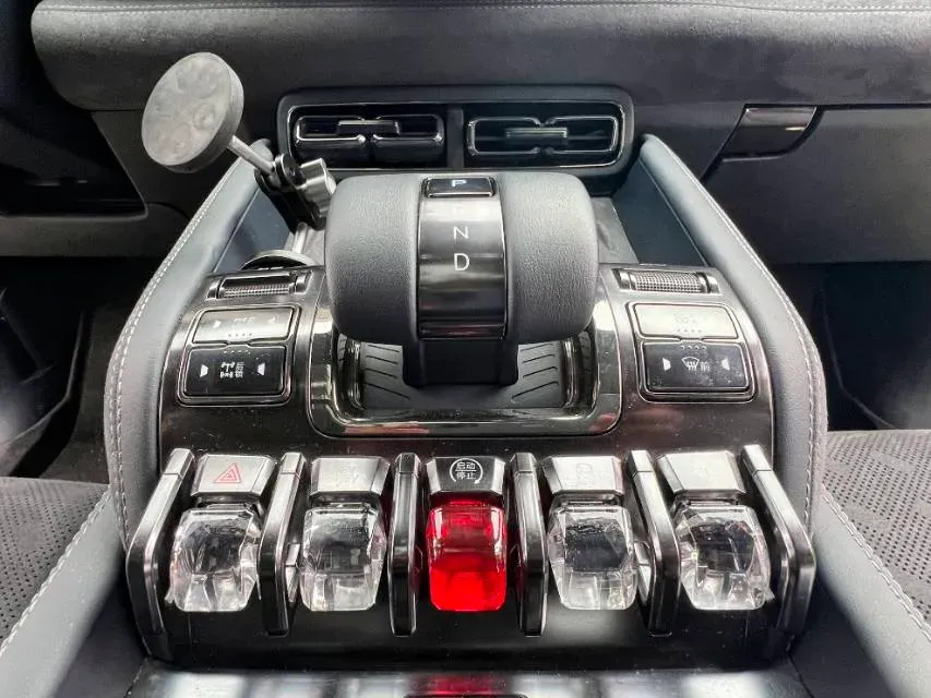 2023 Toyota Crown Kluger 2.5L 189HP L4 E-CVT Hybrid,autocango,china used car exporter,china ev exporter,chinese used car exporter,chinese used ev exporter