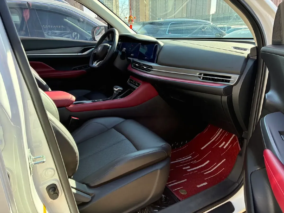 2022 ChangAn CS55 Plus 1.5T 180HP L4 7DCT,autocango,china used car exporter,china ev exporter,chinese used car exporter,chinese used ev exporter