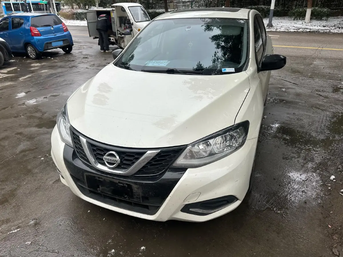 2023 Nissan Tiida 1.6L 122HP L4 CVT