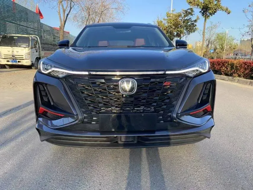 2022 ChangAn CS75 Plus 2.0T 233HP L4 8AT,autocango,china used car exporter,china ev exporter,chinese used car exporter,chinese used ev exporter