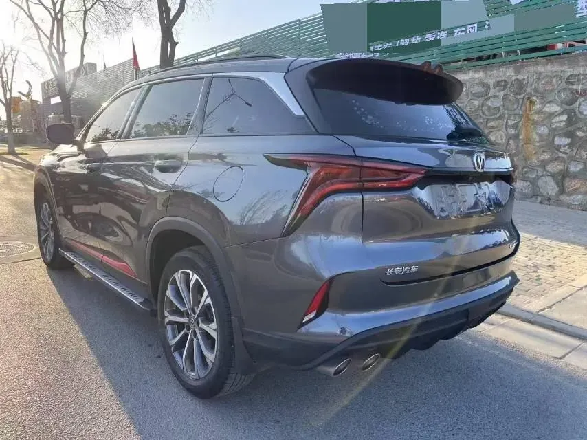 2022 ChangAn CS75 Plus 2.0T 233HP L4 8AT,autocango,china used car exporter,china ev exporter,chinese used car exporter,chinese used ev exporter