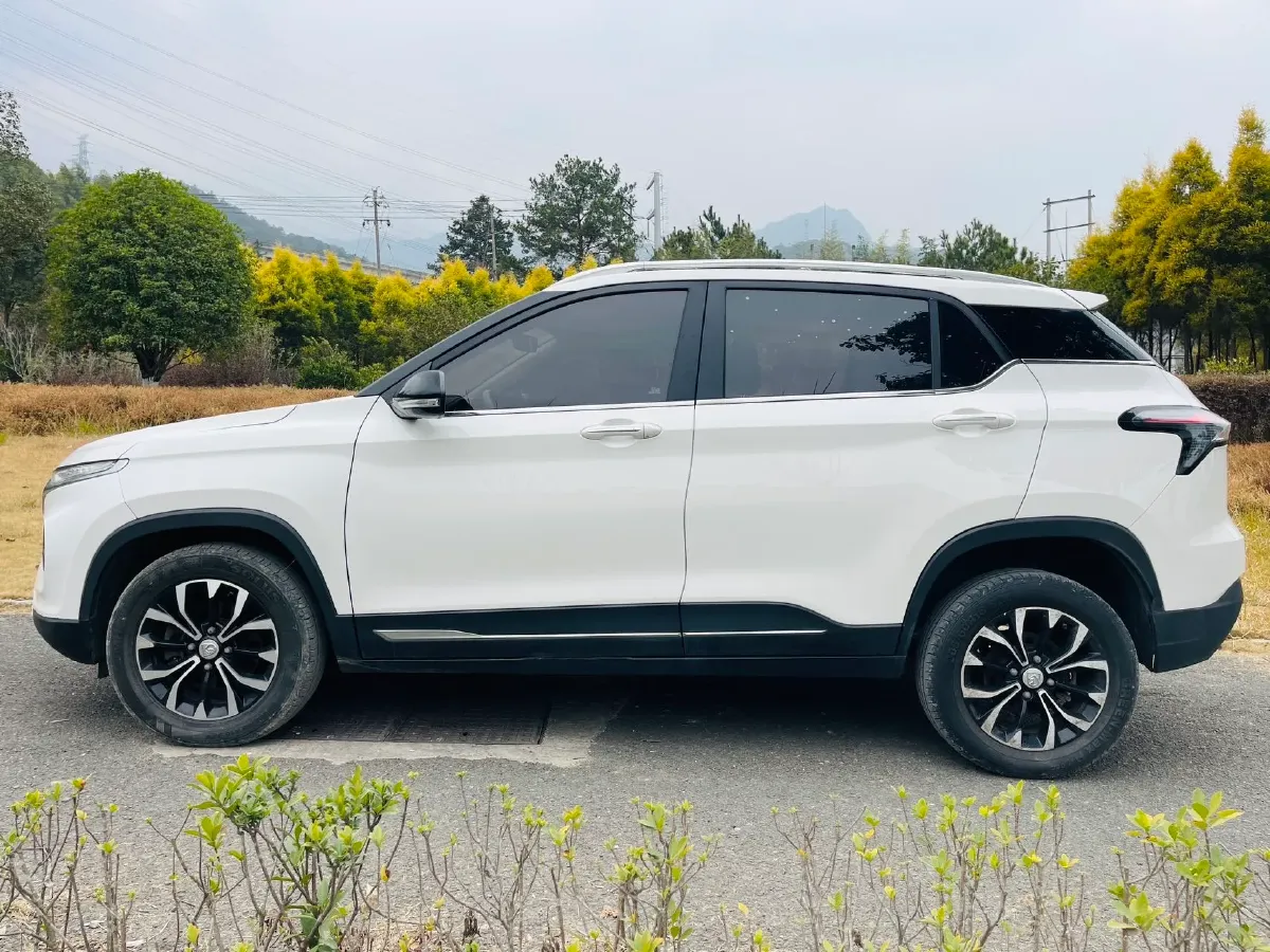 2019 Geely Emgrand GS 1.8L 133HP L4 6MT,autocango,china used car exporter,china ev exporter,chinese used car exporter,chinese used ev exporter